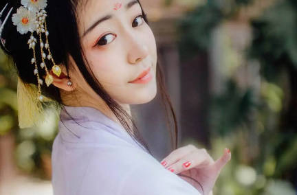 Thuê máy đào mini tại Hóc Môn, TPHCM